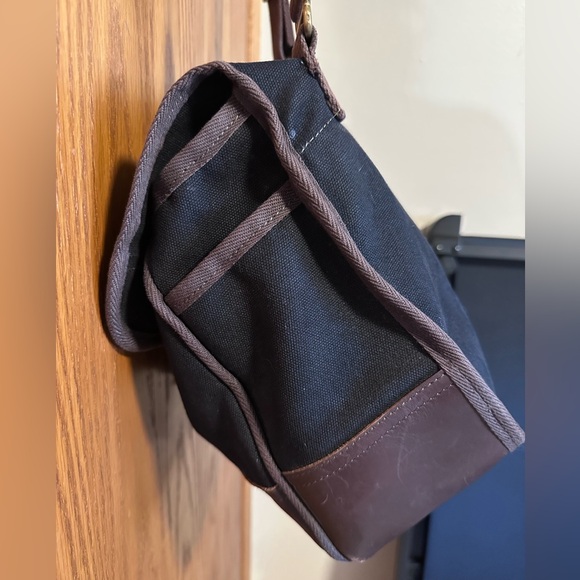 Duluth Pack Field Satchel in Black - Picture 5 of 11